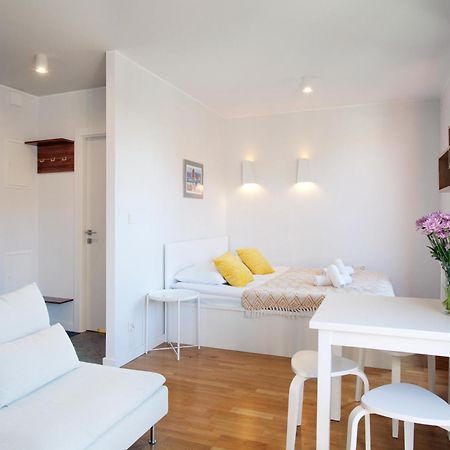 Marine Studio With Balcony And Parking By Tyzenhauz Γκντανσκ Εξωτερικό φωτογραφία